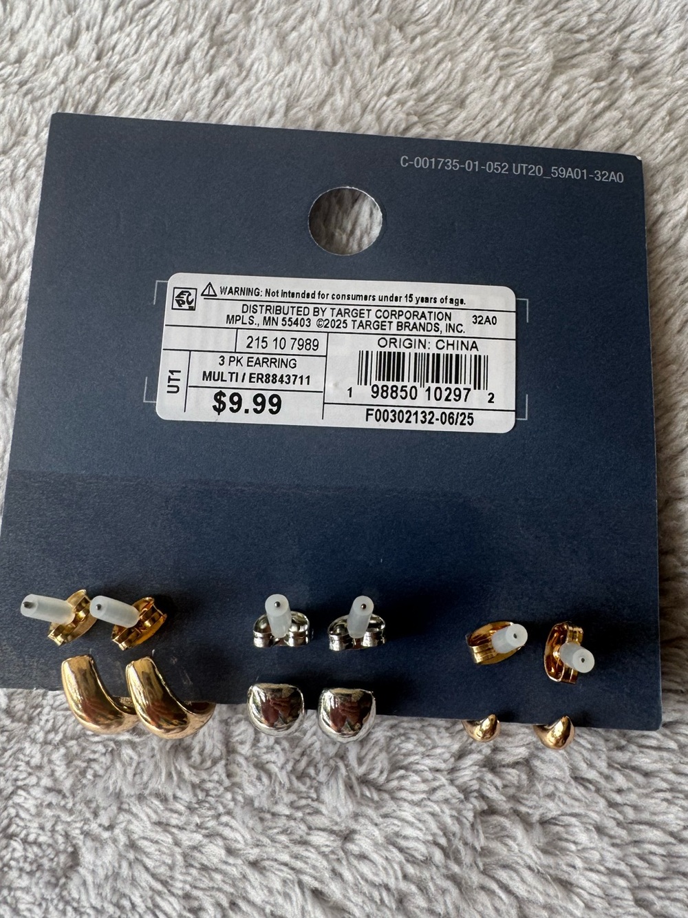 Lot of 5 Universal Thread Silver and Gold Toned Earrings 1 Trio Pack & 2 Singles - Picture 3 of 7